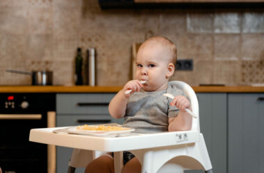 Je baby leren zelf te eten