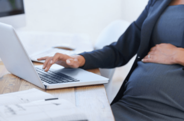 Werken tijdens de zwangerschap: je rechten