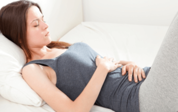 Zwangerschapskwaaltje: Natte broek van het lachen