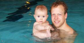 Checklist naar het zwembad met je baby