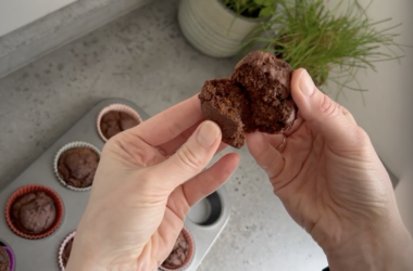 Gezonde pompoen-cacao cakejes voor je kleintje